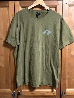 Finisterre Cape T-Shirt - Men's Short-Sleeve Large